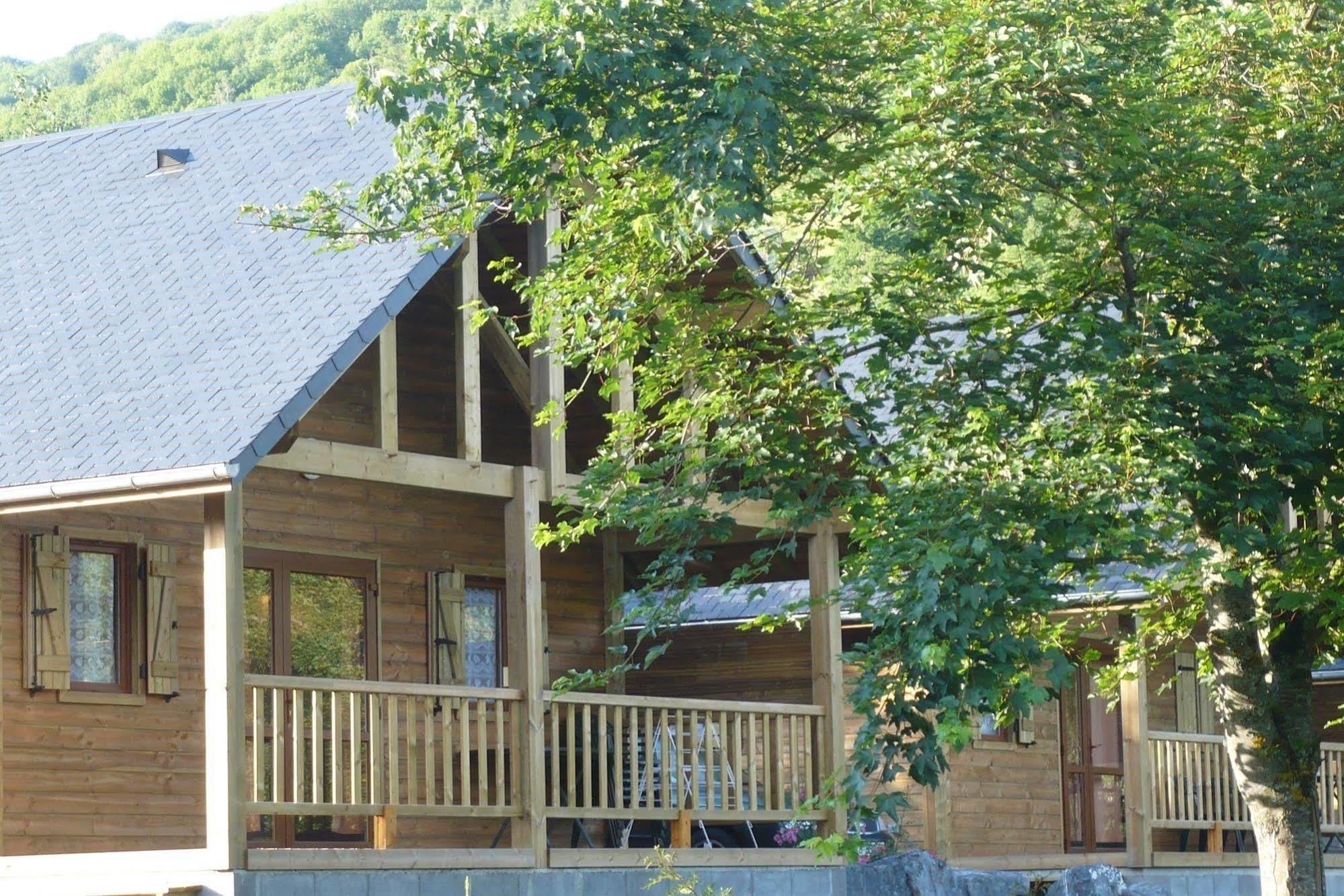 Chalets Du Lac Arcizans-Avant Luaran gambar
