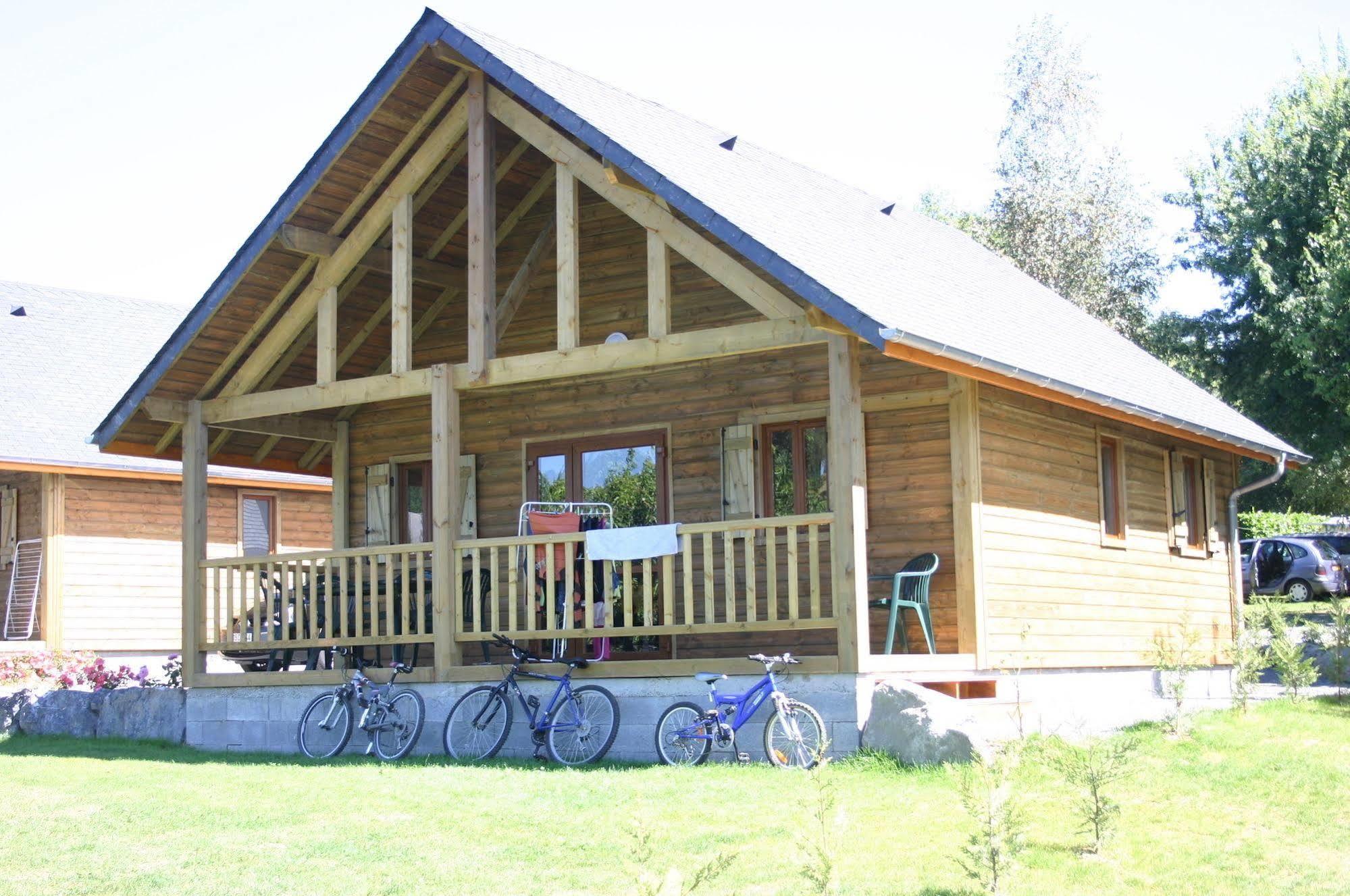 Chalets Du Lac Arcizans-Avant Luaran gambar