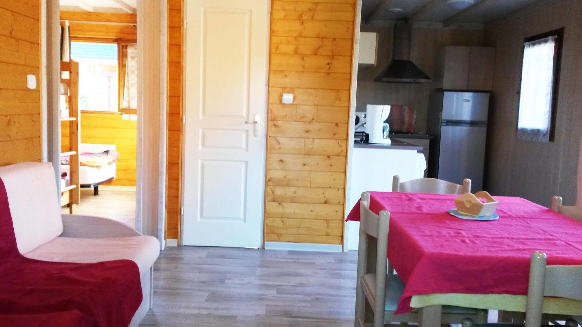Chalets Du Lac Arcizans-Avant Luaran gambar