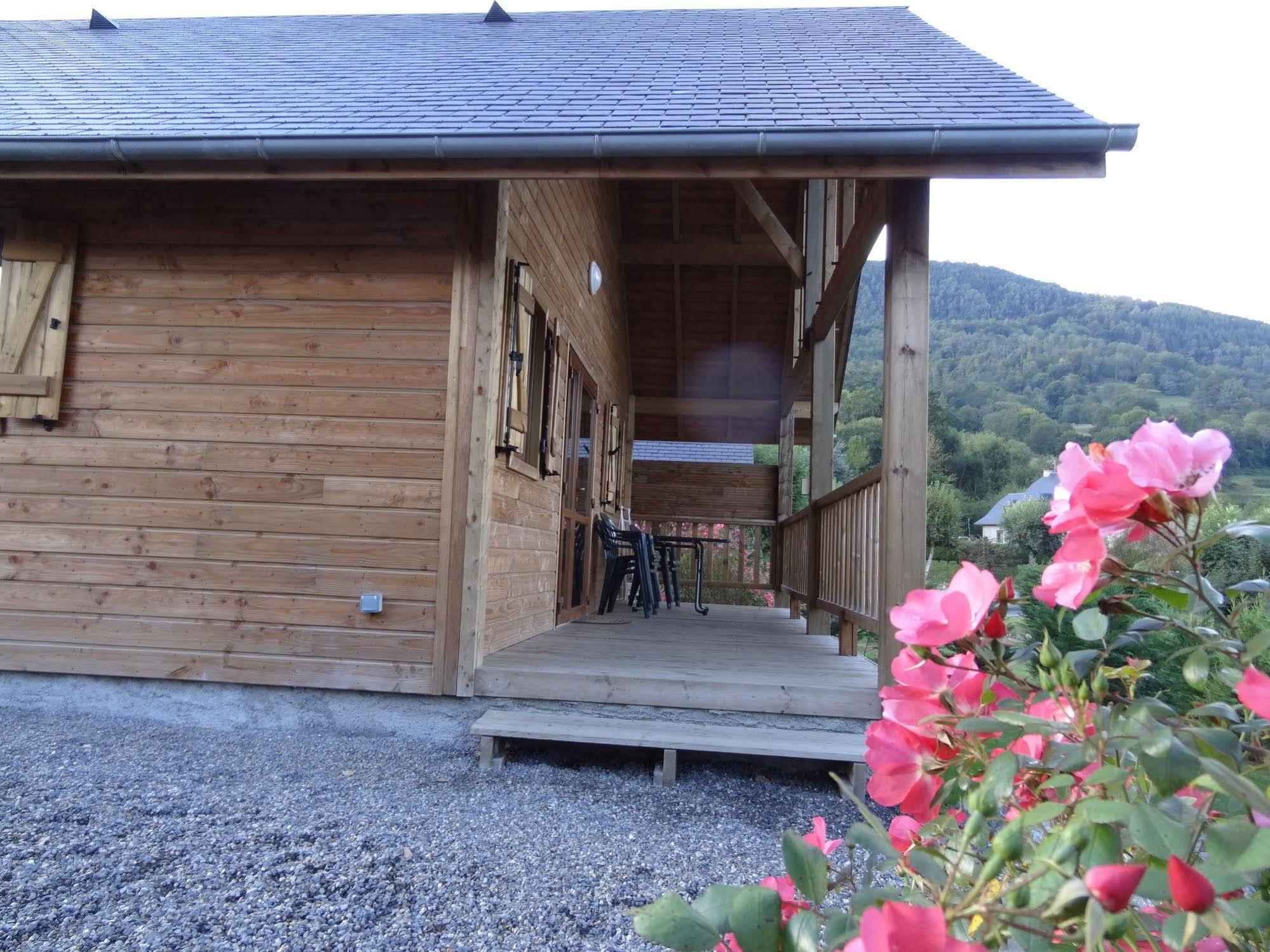 Chalets Du Lac Arcizans-Avant Luaran gambar